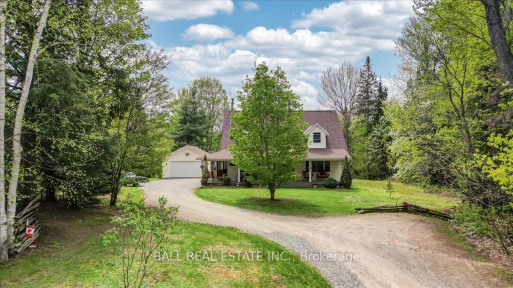 27 Vanluven Lane, Bancroft, Ontario, 