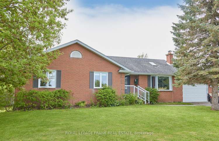 42 Pigeon Lake Rd, Kawartha Lakes, Ontario, Lindsay