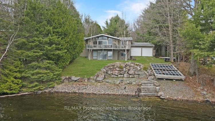 6210 Haliburton Lake Rd, Dysart et al, Ontario, 