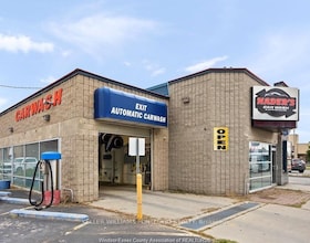 85 & 89 Erie St N, Essex, Ontario , MLS #X8375588 , Image - 1