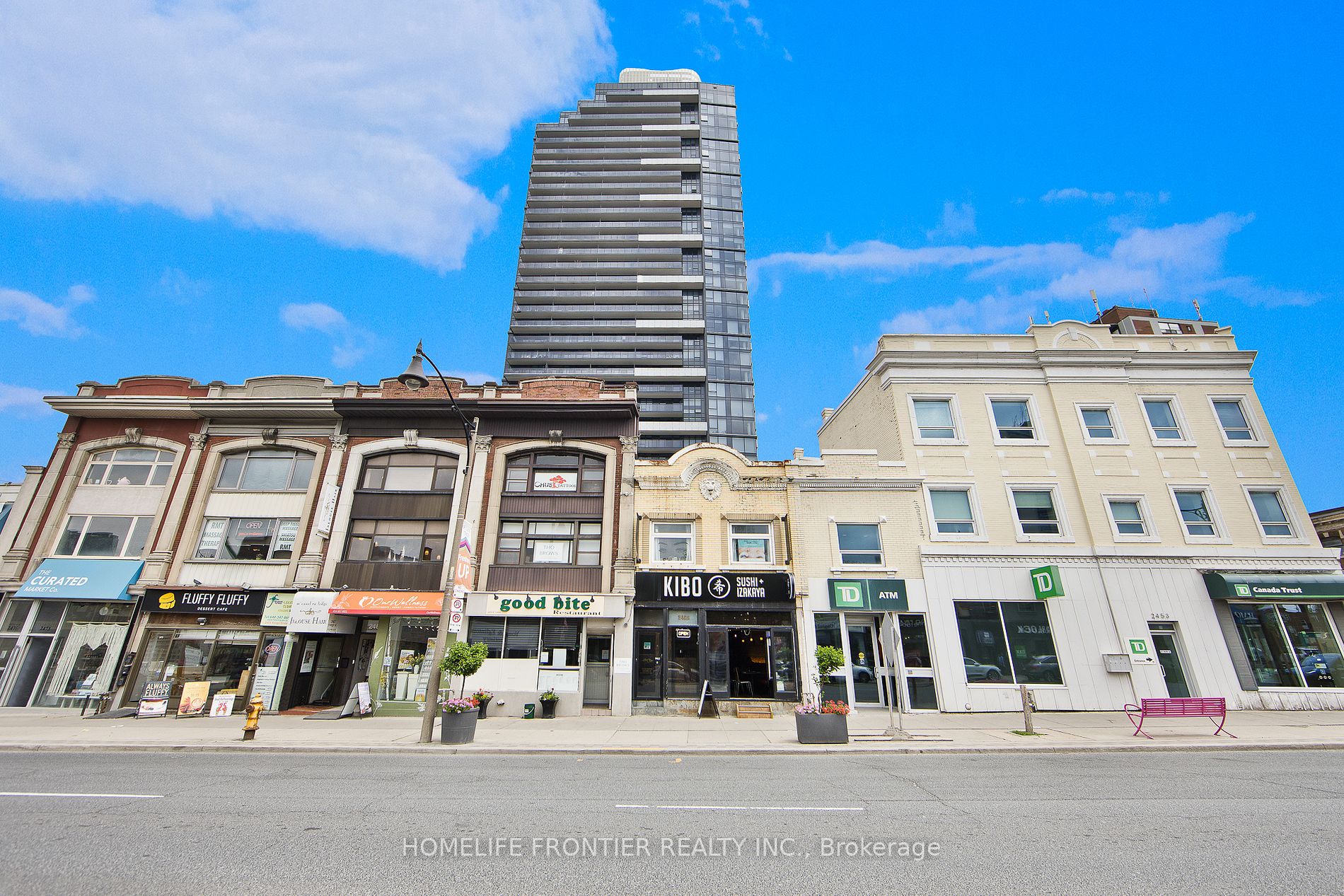 2459 Yonge St, Toronto, Ontario, Mount Pleasant West