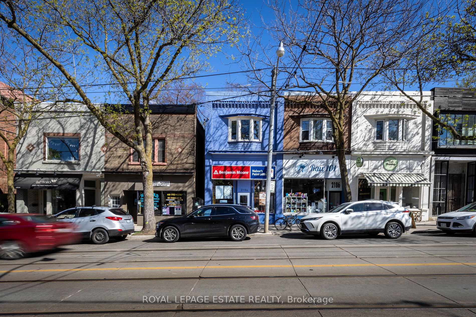 2184 Queen St E, Toronto, Ontario, The Beaches