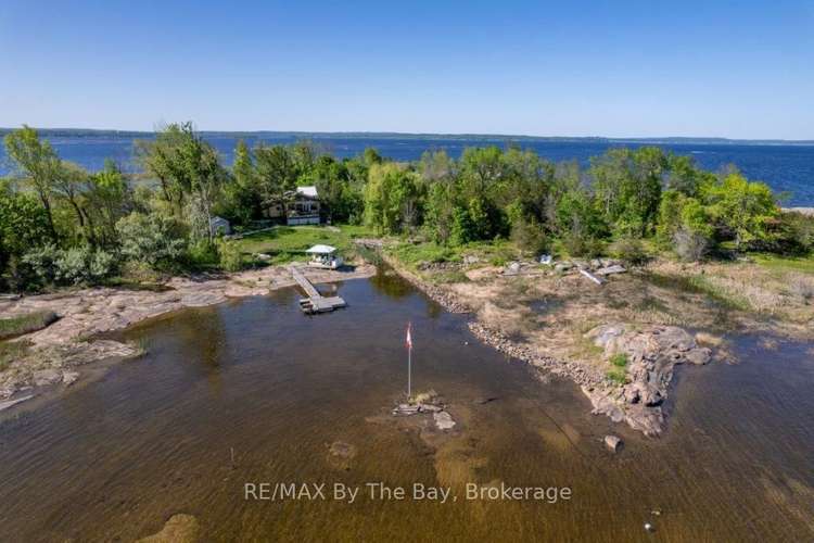 116 Island 150, Georgian Bay, Ontario, 