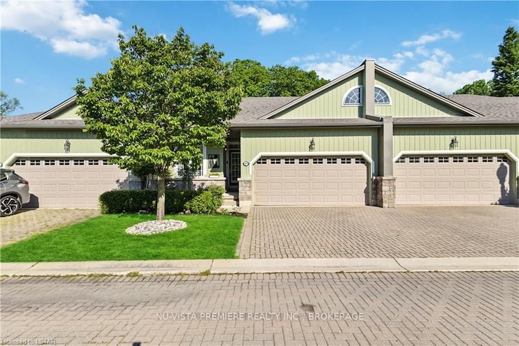 29 OAKWOOD LINKS Lane, Lambton Shores, Ontario, Grand Bend