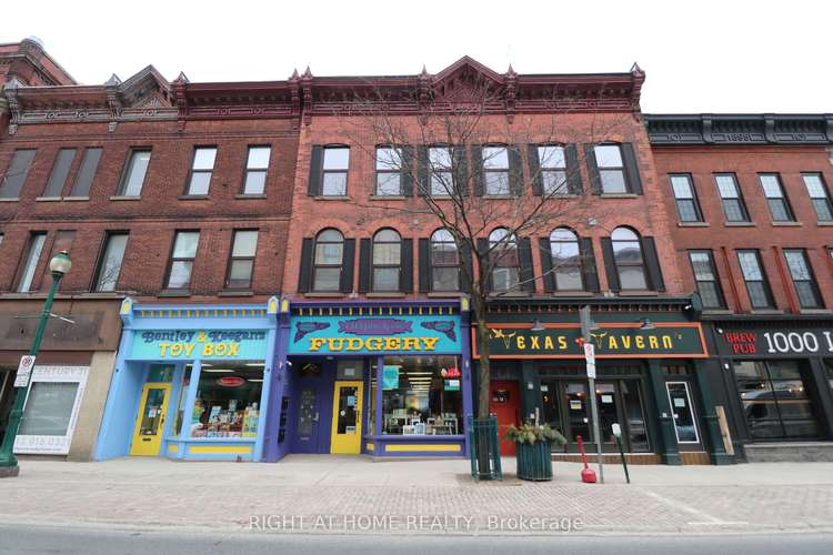 59 King St W, Brockville, Ontario, 