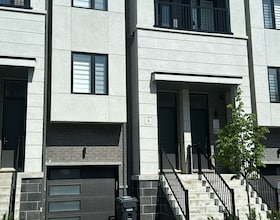 4 Heathrow Lane, Peel, ON , MLS #W13472746 , Image - 1
