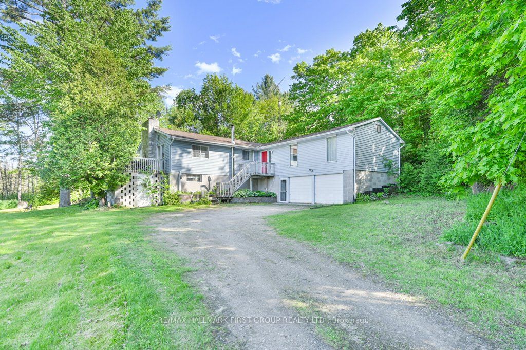 1074 Little Pond Rd, North Frontenac, Ontario, 