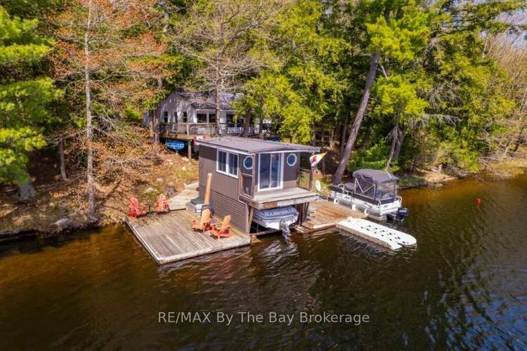 14 Island 130 Severn River, Georgian Bay, Ontario, 