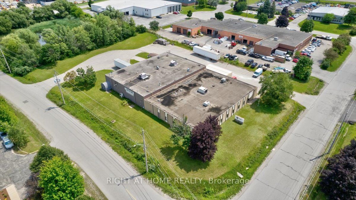 45 Cowansview Rd, Cambridge, Ontario, 