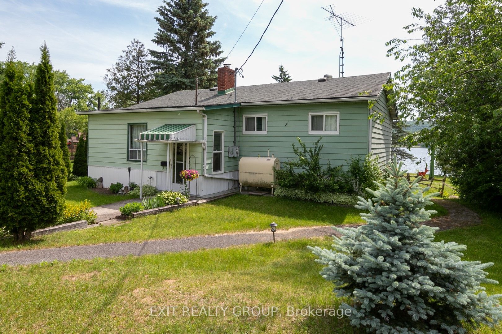 29 Prior Lane, Quinte West, Ontario, 