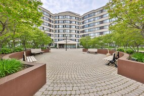 1001 Cedarglen Gate