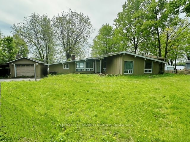 30 Edgewater Dr, Smith-Ennismore-Lakefield, Ontario, Rural Smith-Ennismore-Lakefield