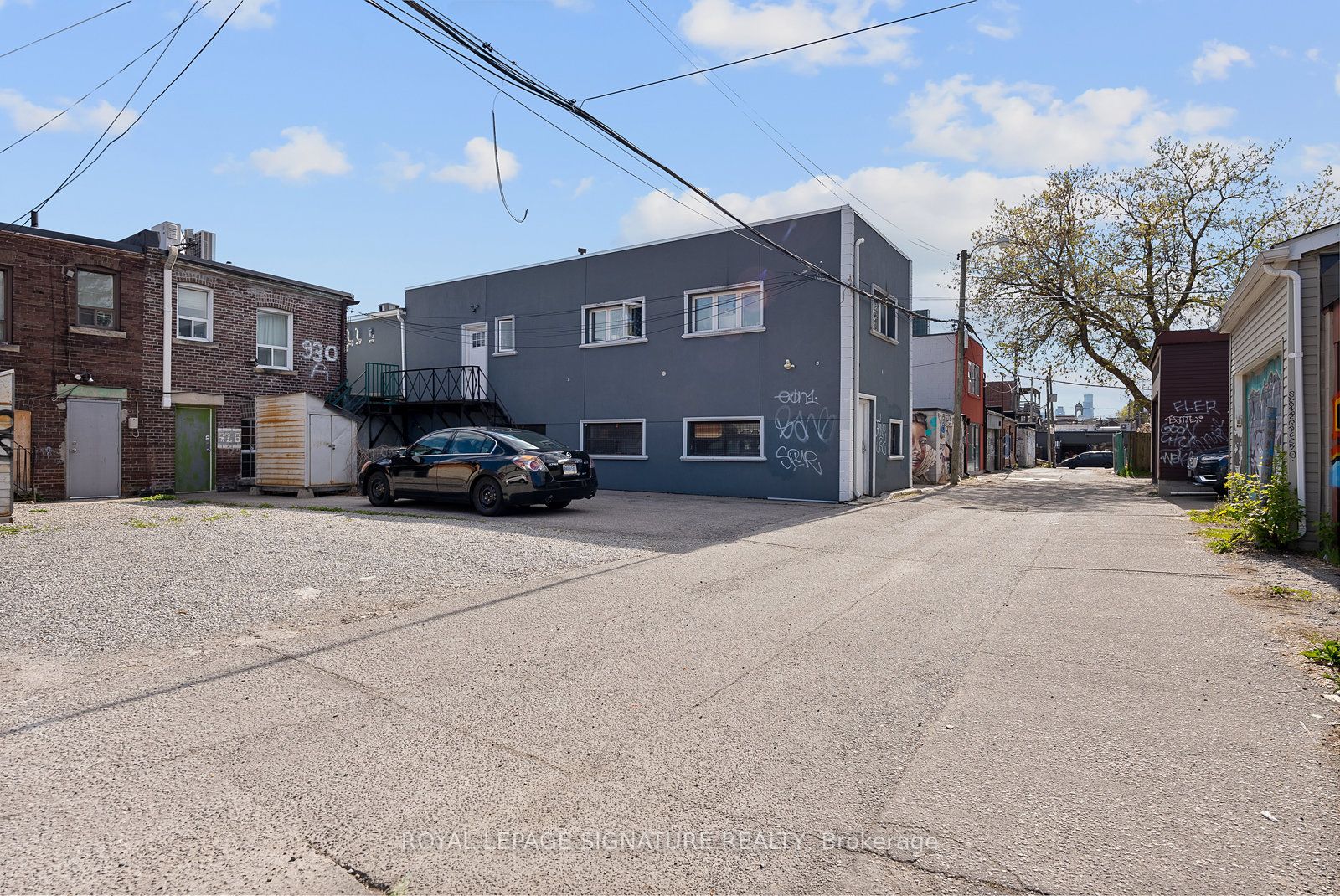 928 Danforth Ave, Toronto, Ontario, East End-Danforth