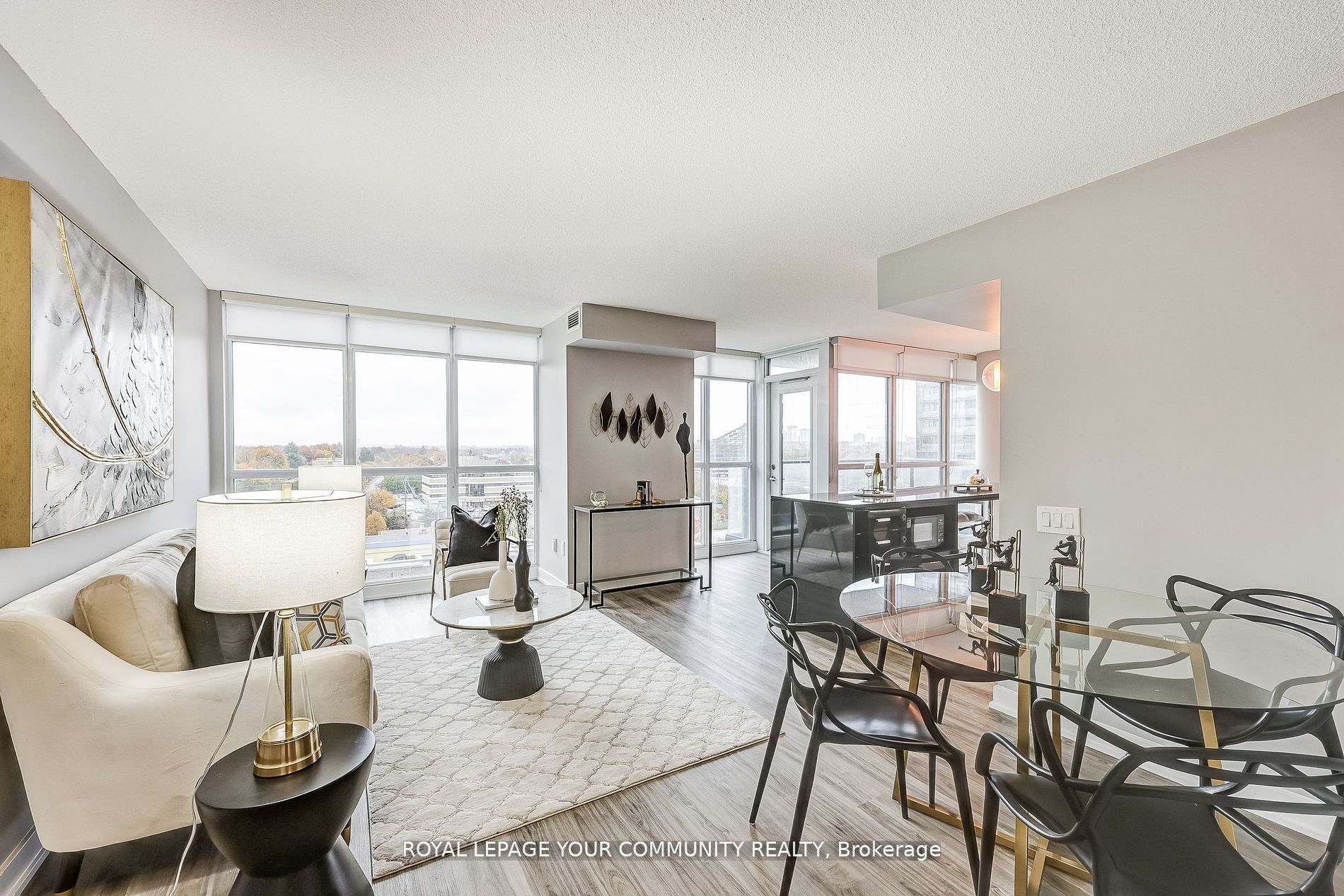 19 Singer Crt, Toronto, Ontario, Bayview Village