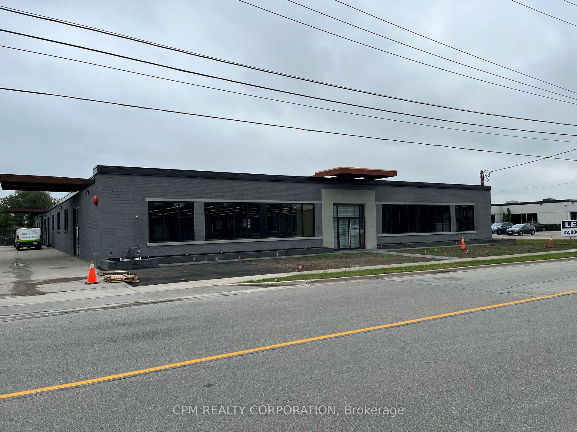 87 Advance Rd, Toronto, Ontario, Islington-City Centre West