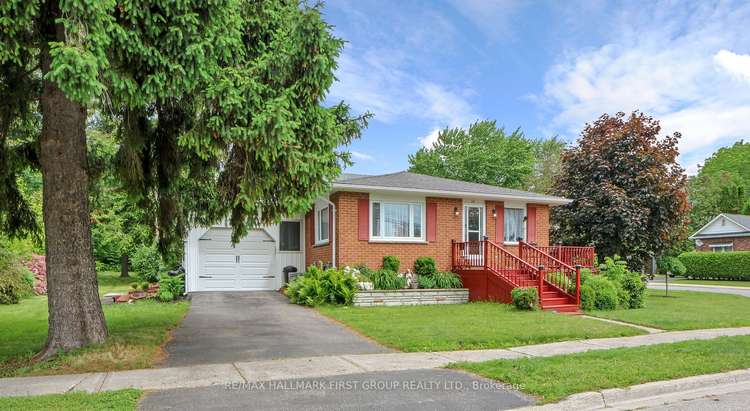 15 Church St E, Cramahe, Ontario, Colborne