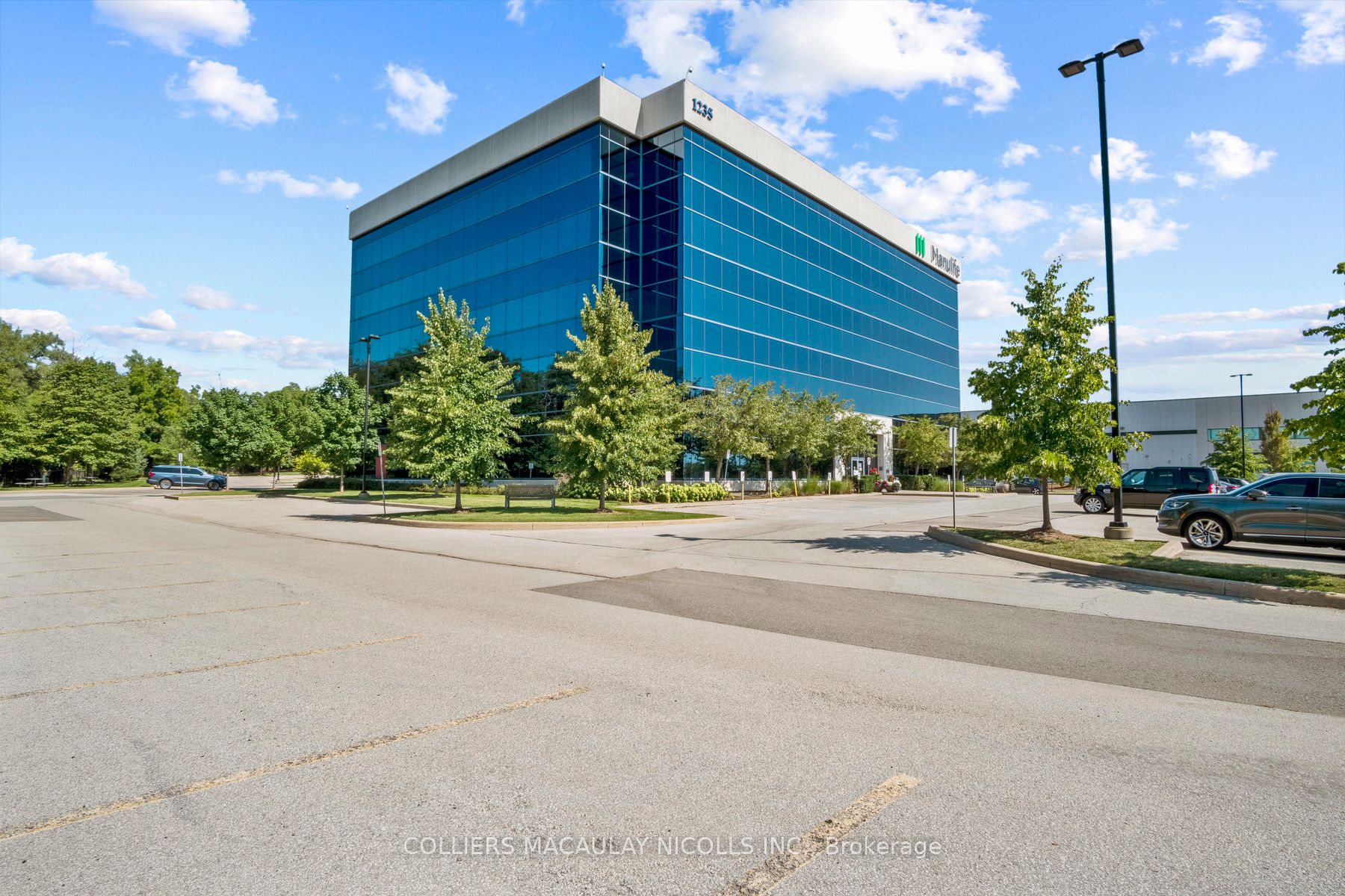 1235 North Service Rd W, Oakville, Ontario, Glen Abbey