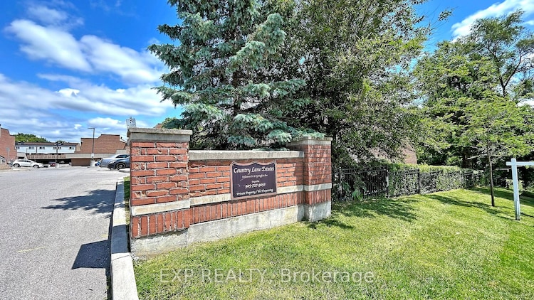 329 Milestone Cres, Aurora, Ontario, Aurora Village