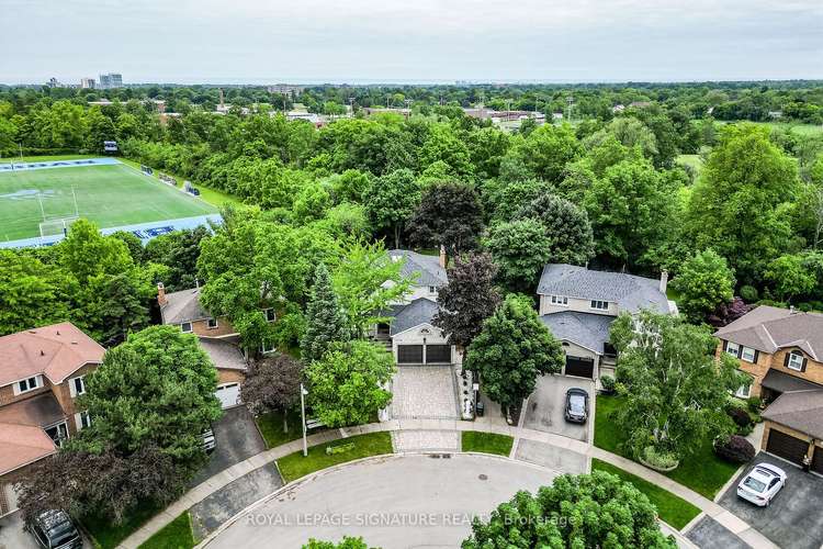 1458 Queensbury Cres, Oakville, Ontario, College Park