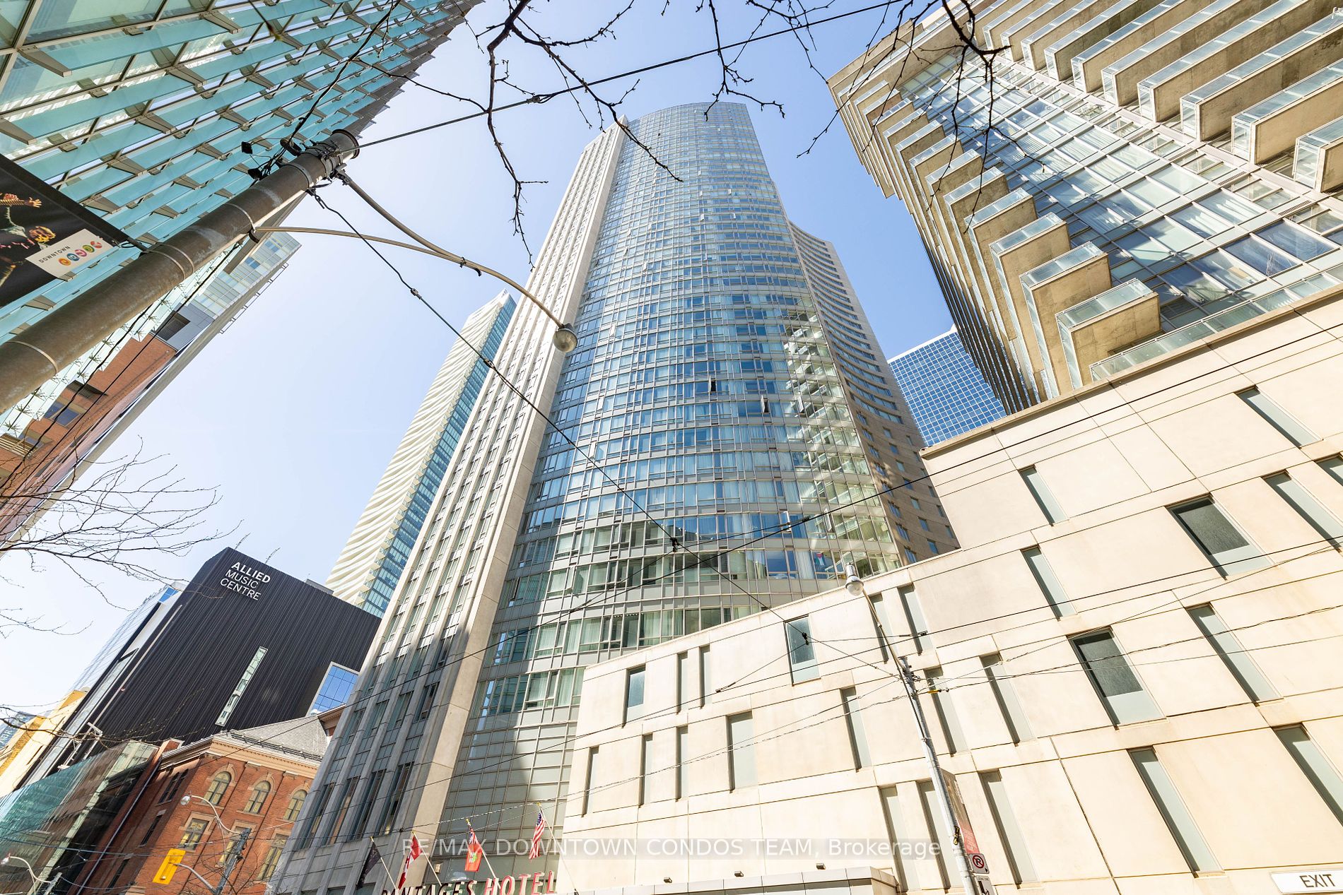 210 Victoria St, Toronto, Ontario, Church-Yonge Corridor