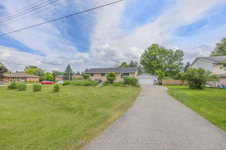 11 Jenkins St, Adjala-Tosorontio, Ontario, Everett