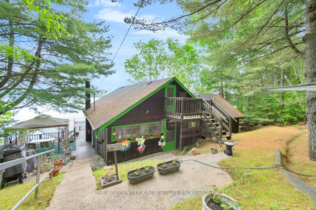 103 North Mazinaw Heights Rd, North Frontenac, Ontario, 