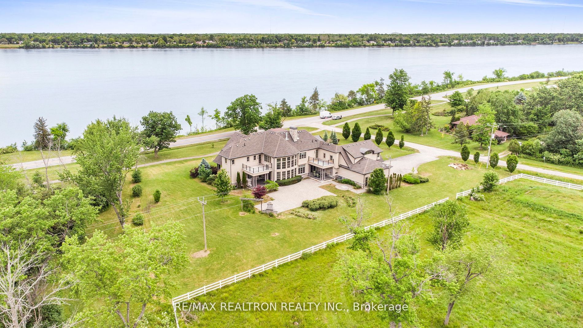 3629 Niagara riverParkway, Fort Erie, Ontario, 