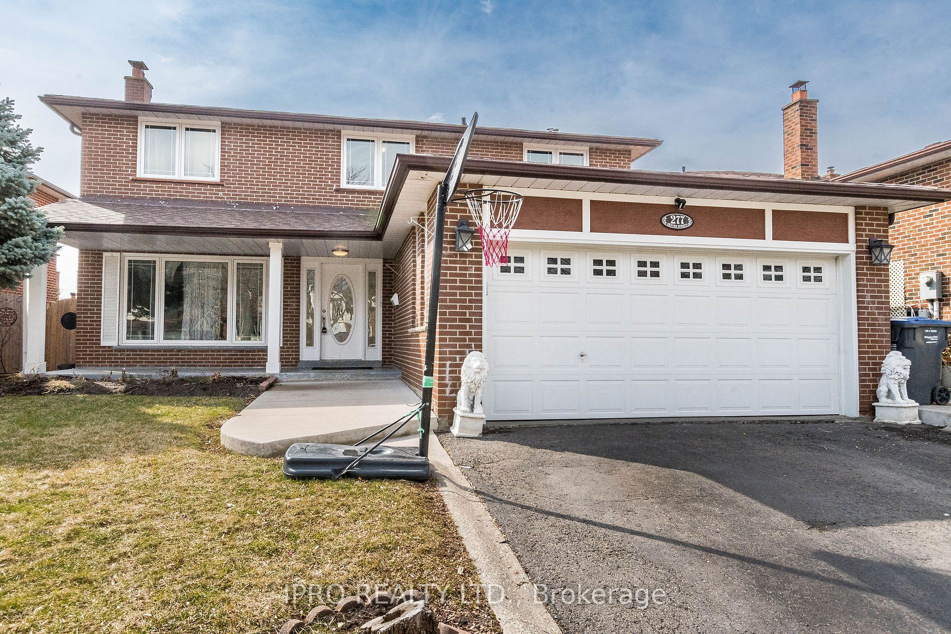 277 Centre St N, Brampton, Ontario, Brampton North