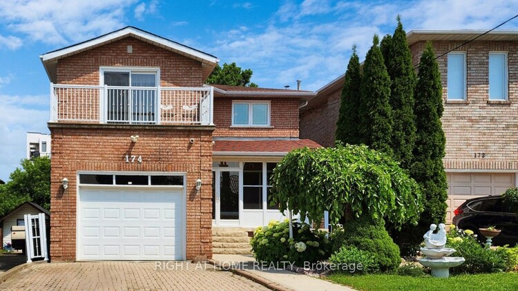 174 Strathnairn Ave, Toronto, Ontario, Beechborough-Greenbrook