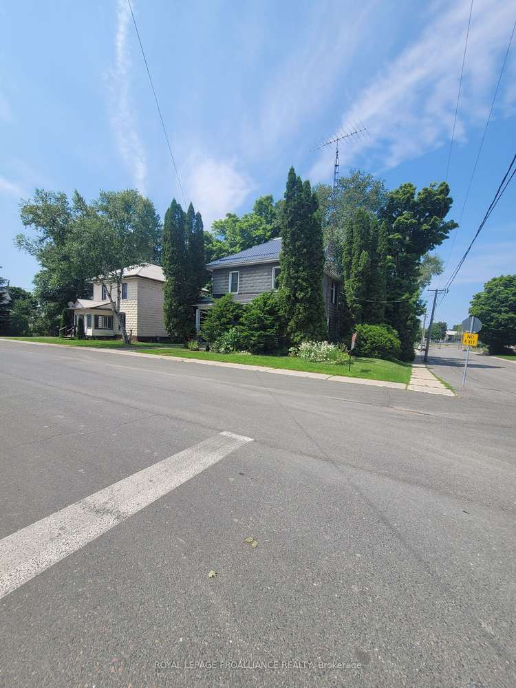 3 Park St, Havelock-Belmont-Methuen, Ontario, Havelock