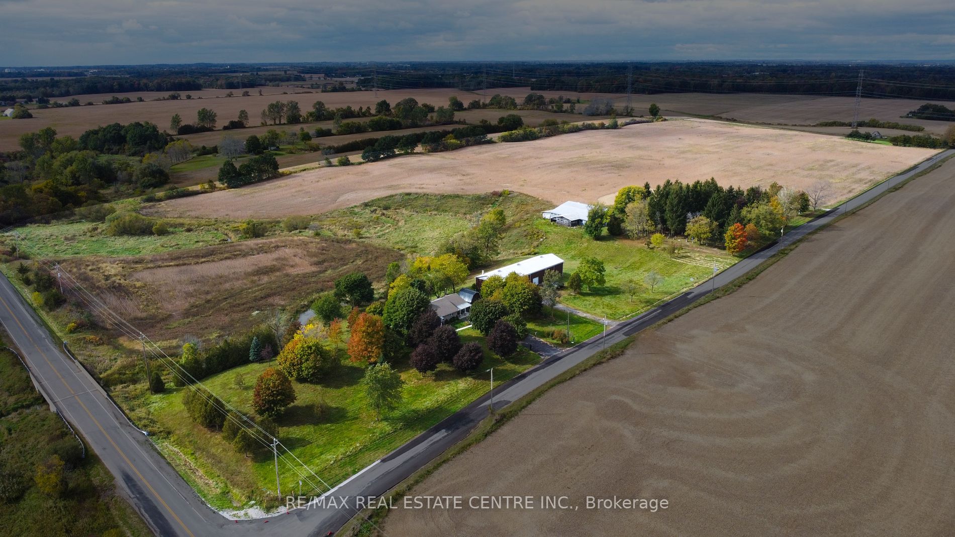 17 Cemetery Rd, Norfolk, Ontario, Norfolk