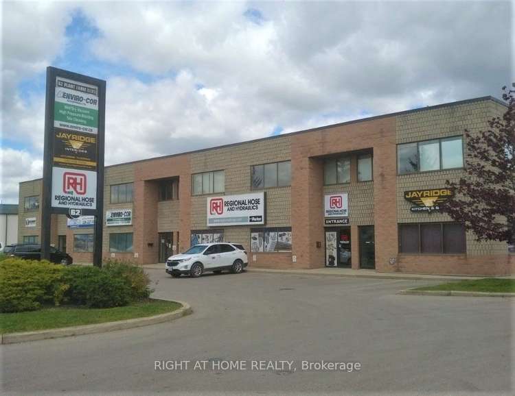 62 Plant Farm Blvd, Brantford, Ontario, 