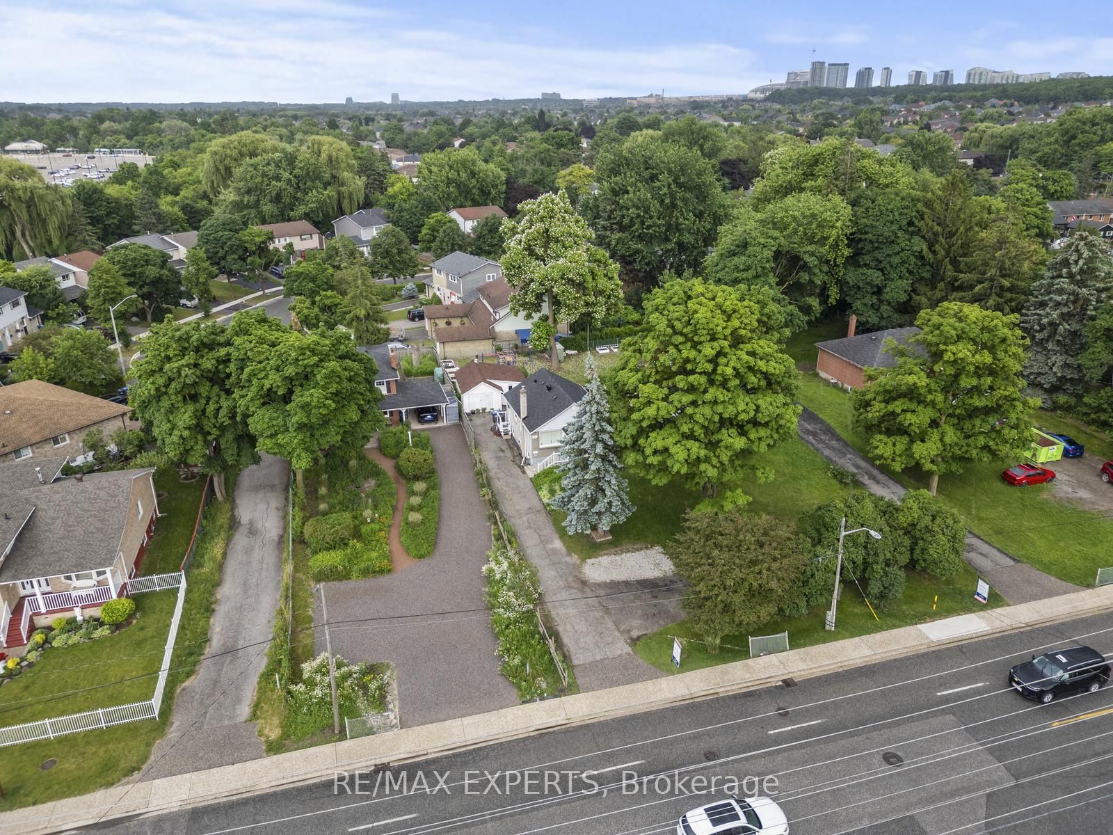 69 Thomas St, Mississauga, Ontario, Streetsville