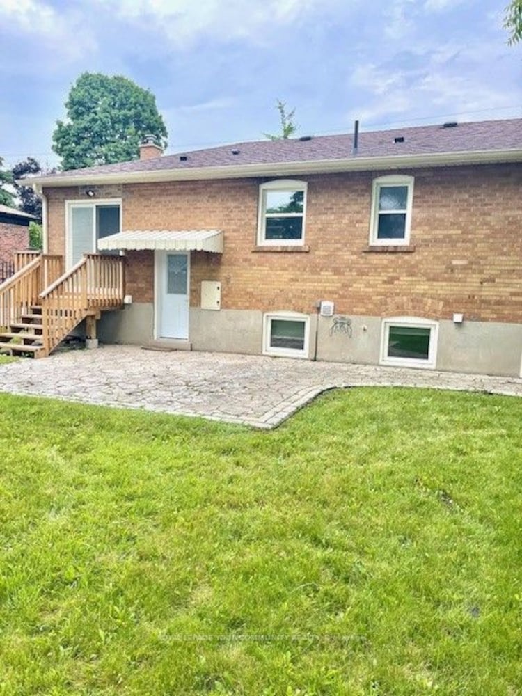 312 Cochrane St, Whitby, Ontario, Lynde Creek