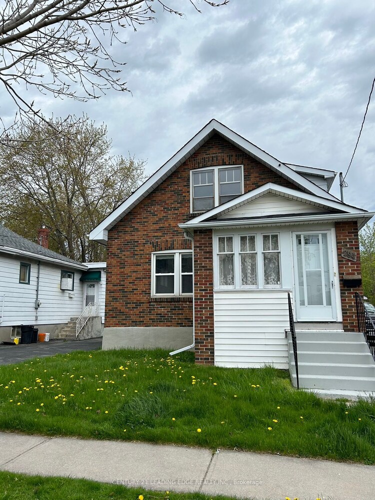 294 Buena Vista Ave, Oshawa, Ontario, McLaughlin