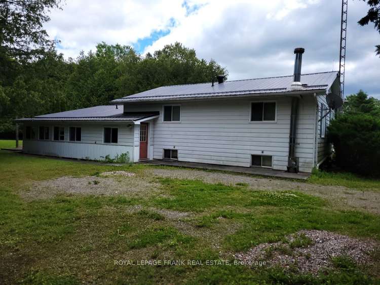 973 Quin-Mo-Lac Rd, Centre Hastings, Ontario, 