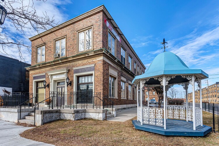 2974 Lake Shore Blvd W, Toronto, Ontario, New Toronto