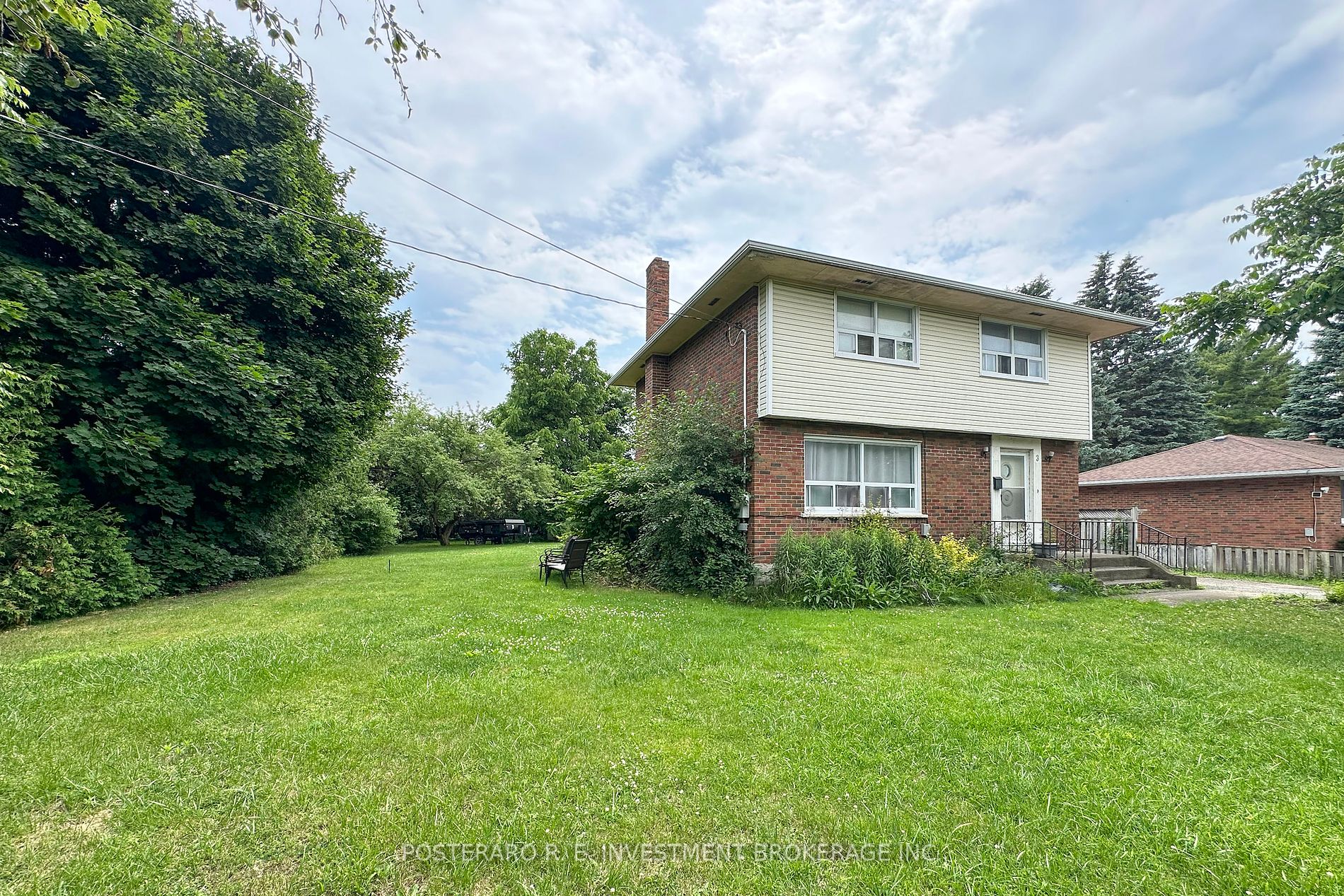 3 Willow Park Dr, Whitby, Ontario, Blue Grass Meadows