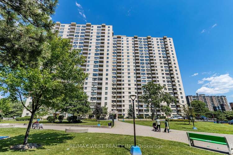 370 Dixon Rd, Toronto, Ontario, Kingsview Village-The Westway