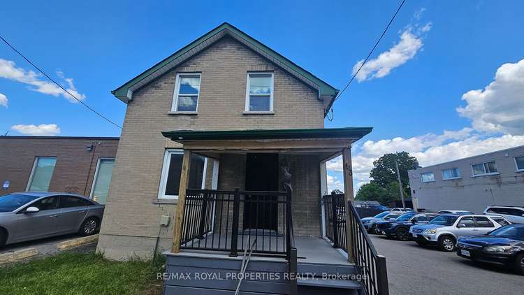 13 Wilson Rd S, Oshawa, Ontario, Central