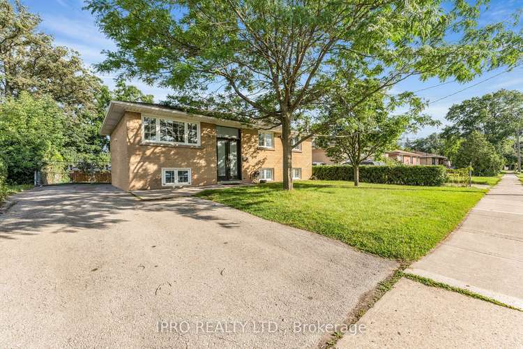 586 Pinegrove Rd, Oakville, Ontario, Bronte East