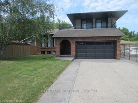 6015 Church's Lane, Niagara, ON , MLS #X12484215 , Image - 1