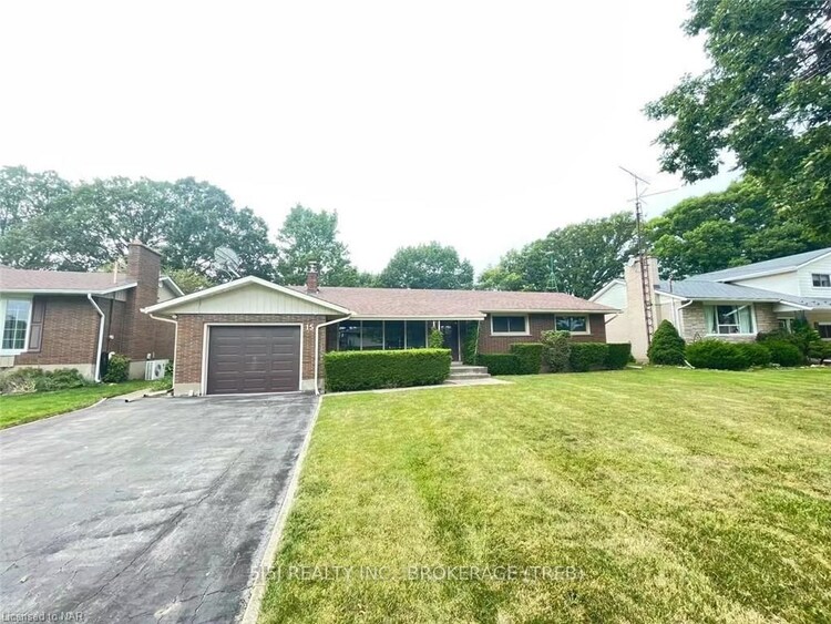 15 PAMELA Dr, Thorold, Ontario, 558 - Confederation Heights