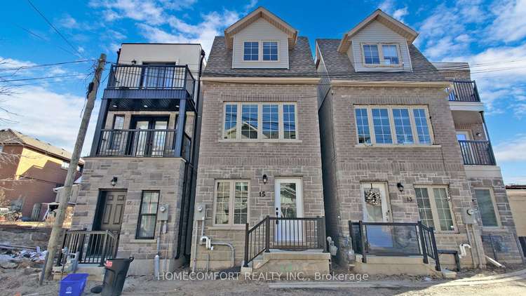 15 Justice Gdns, Toronto, Ontario, Weston