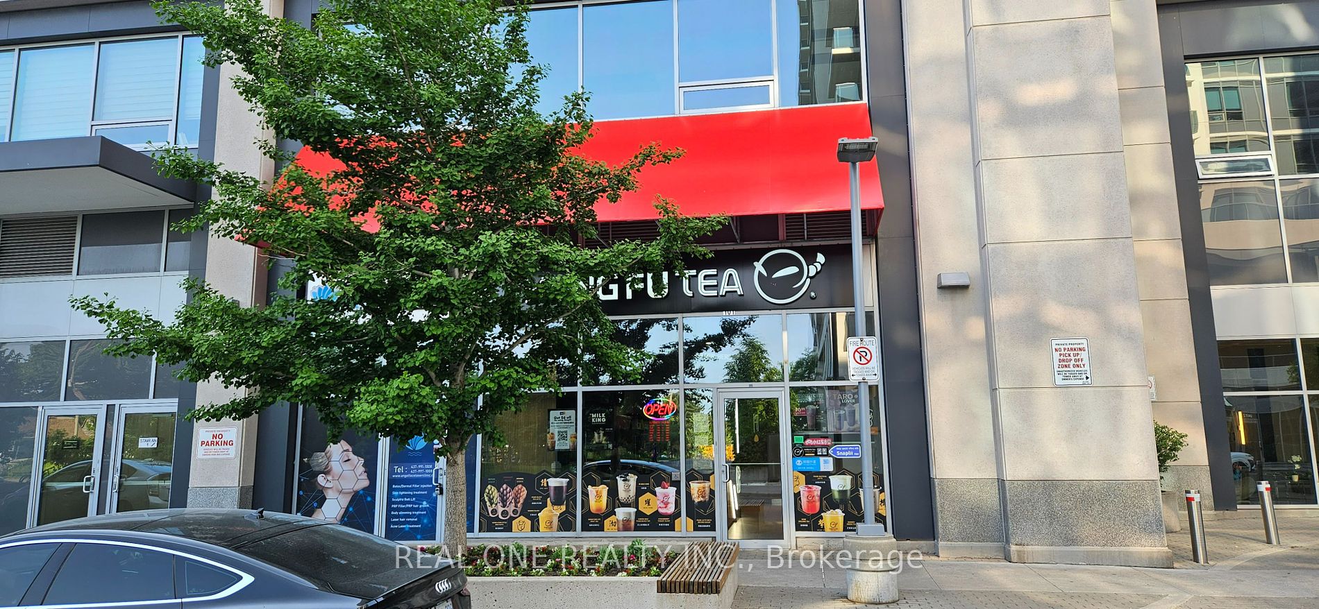 7163 Yonge St, Markham, Ontario, Thornhill