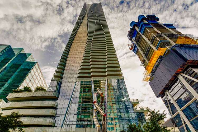 1 Bloor St E, Toronto, Ontario, Church-Yonge Corridor