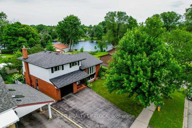 630 Lillian St, Peterborough, Ontario, Otonabee