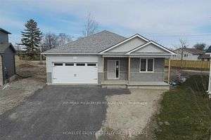 25 Allen St, Prince Edward County, Ontario, Picton