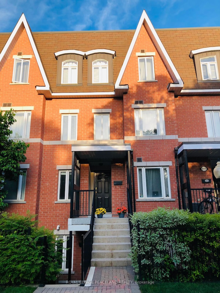 308 John St E, Markham, Ontario, Aileen-Willowbrook