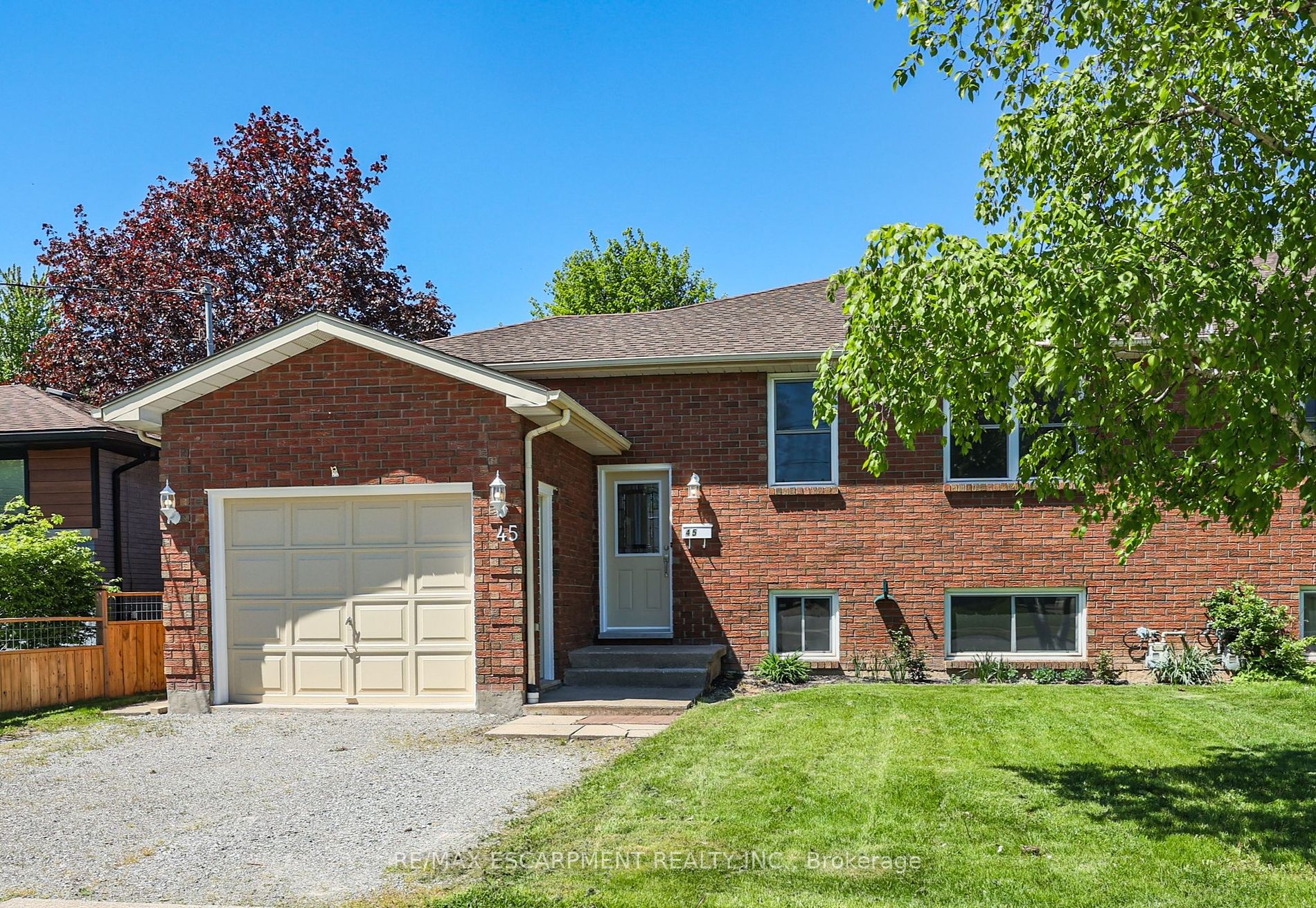 45 Louth St, St. Catharines, Ontario, 